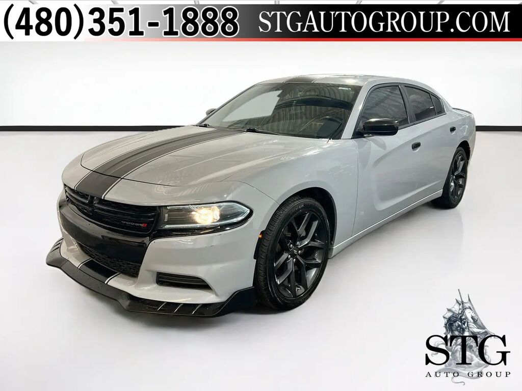 2022 Dodge Charger SXT — photo 1 of 13