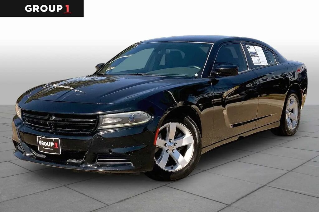 2018 Dodge Charger SXT — photo 1 of 13