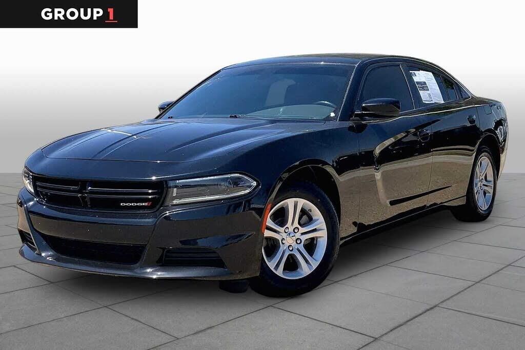 2022 Dodge Charger SXT — photo 1 of 1