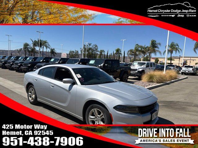 2022 Dodge Charger SXT — photo 1 of 1