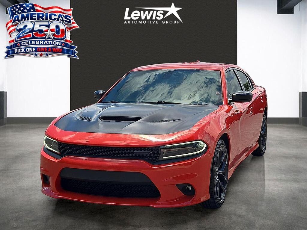 2022 Dodge Charger R/T — photo 1 of 13