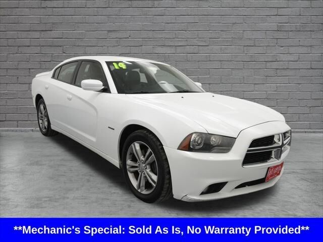 2014 Dodge Charger R/T Plus — photo 1 of 13