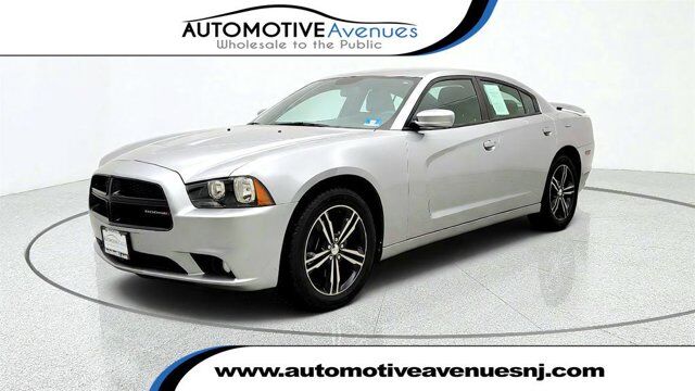 2014 Dodge Charger SXT Plus — photo 1 of 1