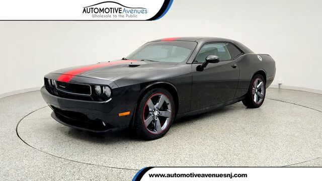 2013 Dodge Challenger SXT