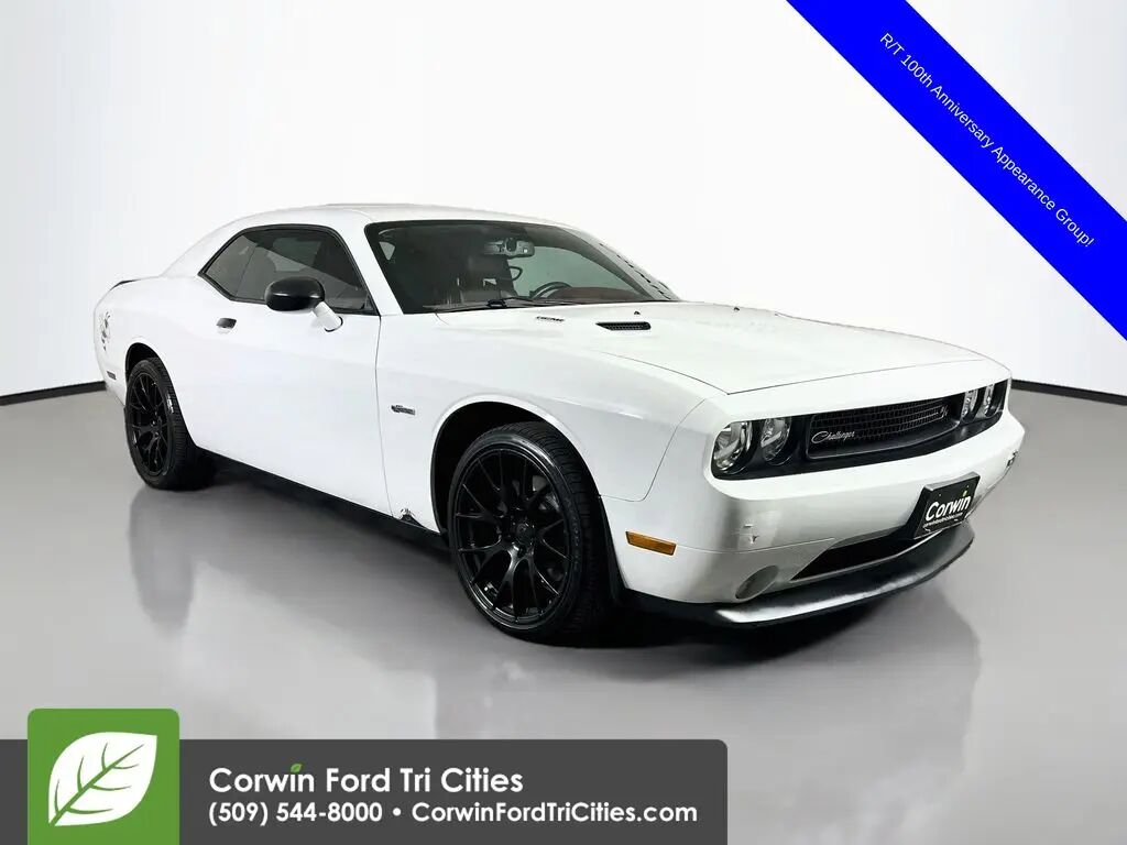 2014 Dodge Challenger R/T — photo 1 of 13