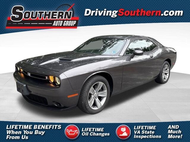 2015 Dodge Challenger SXT