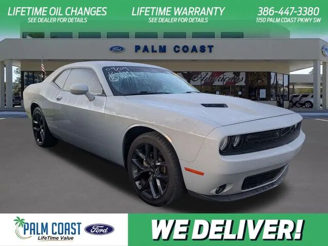 2021 Dodge Challenger SXT