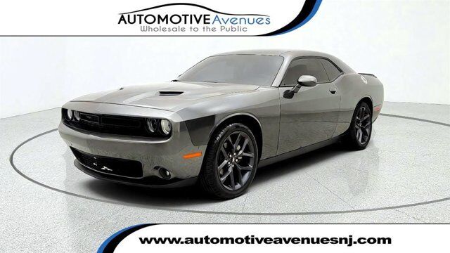 2021 Dodge Challenger SXT