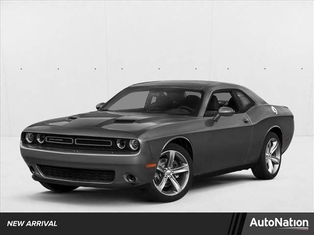 2018 Dodge Challenger SXT — photo 1 of 13