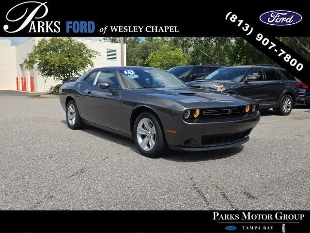 2023 Dodge Challenger SXT — photo 1 of 13