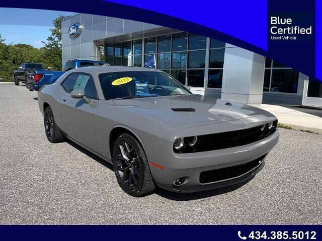 2023 Dodge Challenger SXT