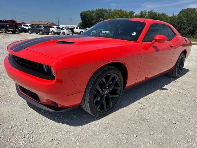 2022 Dodge Challenger SXT