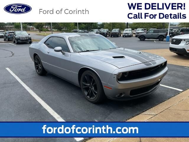 2016 Dodge Challenger SXT