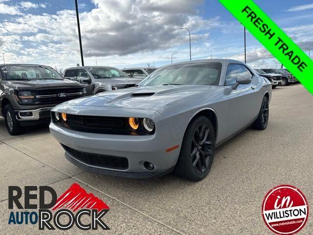 2020 Dodge Challenger SXT