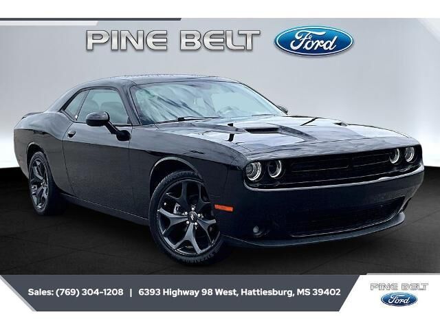 2020 Dodge Challenger SXT