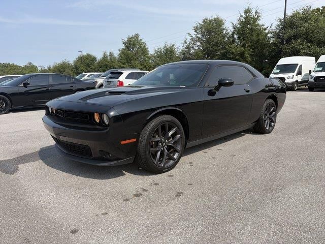 2019 Dodge Challenger SXT — photo 1 of 1