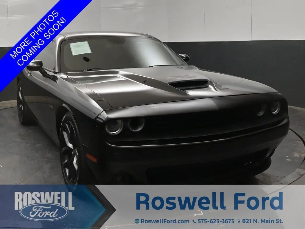2020 Dodge Challenger R/T — photo 1 of 13