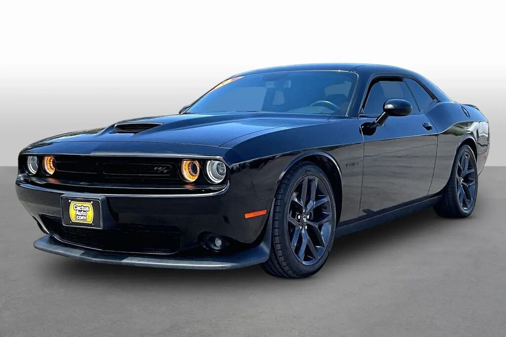 2020 Dodge Challenger R/T — photo 1 of 13