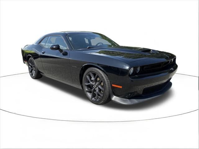 2020 Dodge Challenger R/T — photo 1 of 13