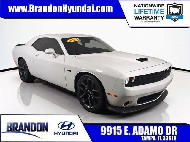 2023 Dodge Challenger R/T — photo 1 of 13