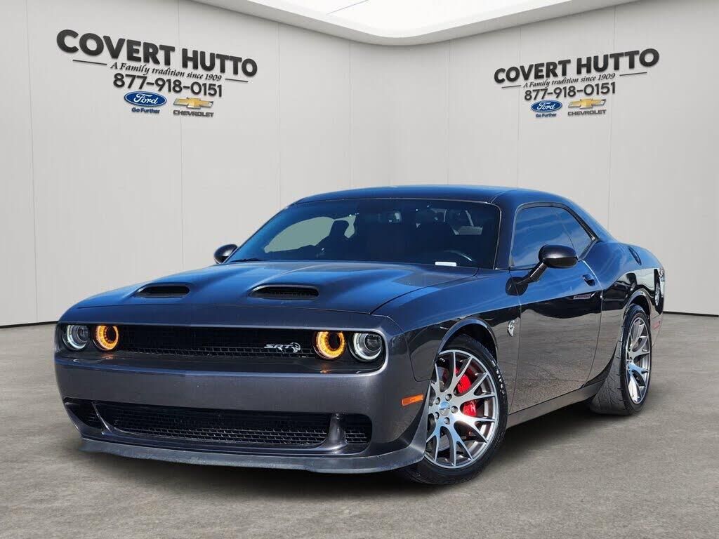 2022 Dodge Challenger SRT Hellcat — photo 1 of 1