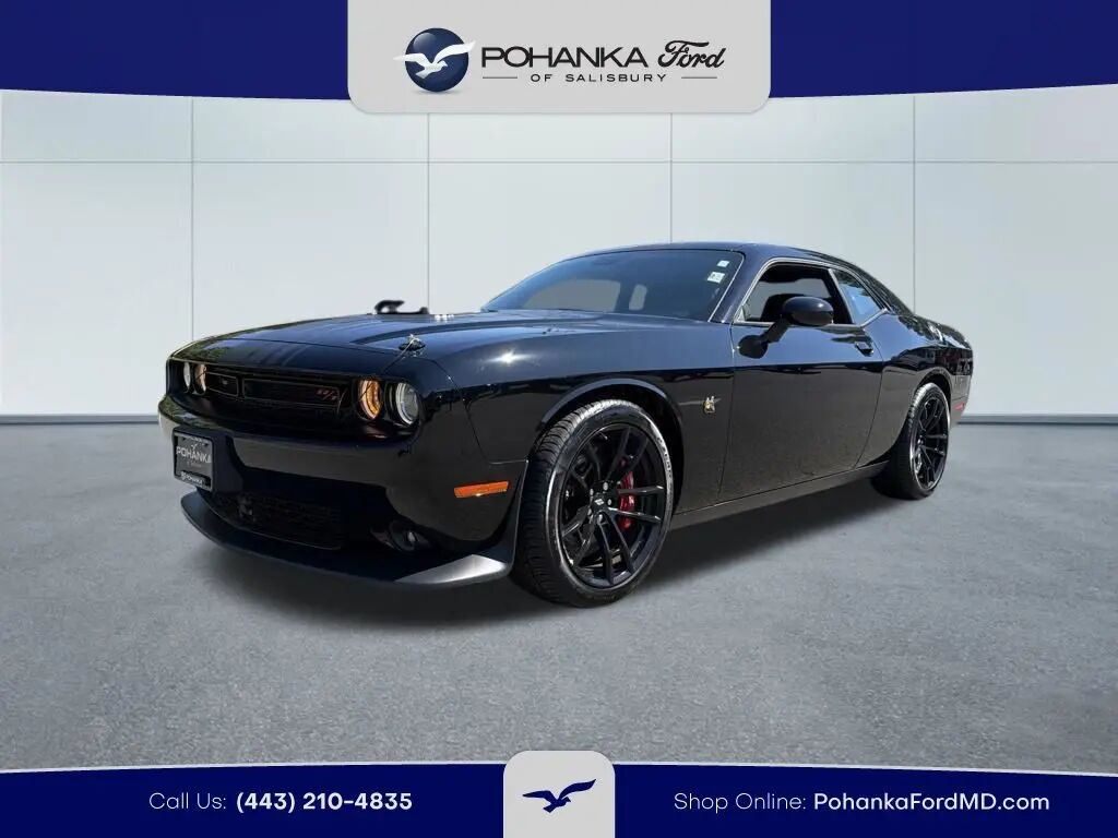 2023 Dodge Challenger R/T Scat Pack — photo 1 of 13