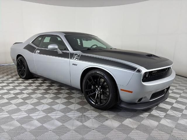 2021 Dodge Challenger R/T Scat Pack — photo 1 of 13