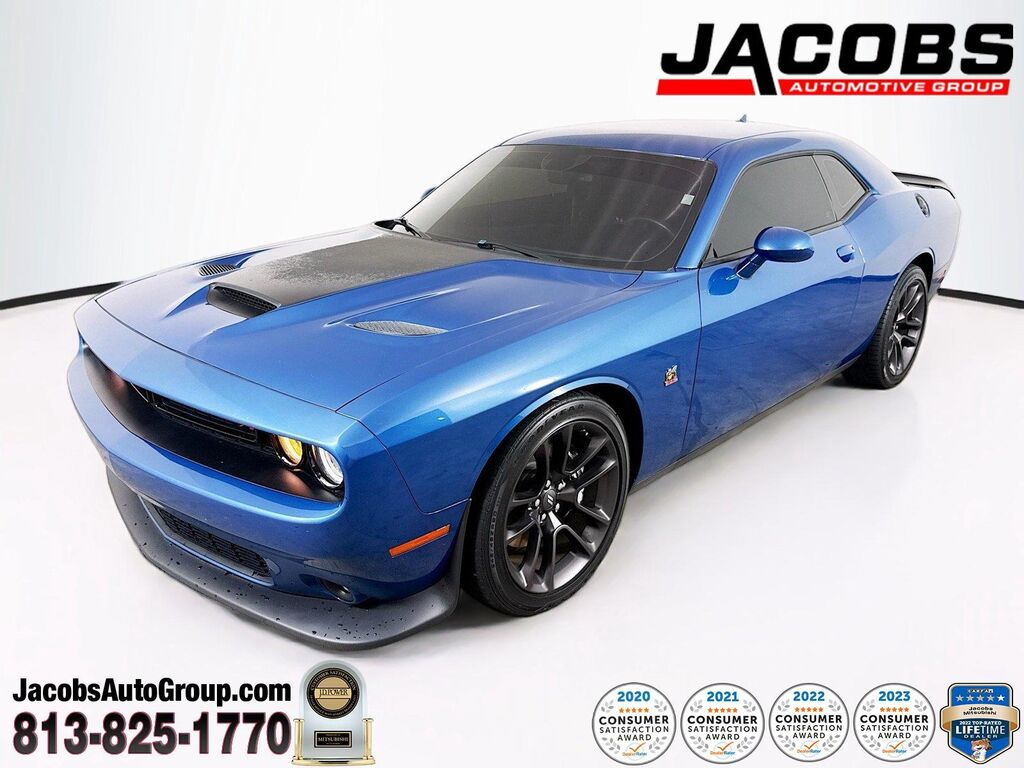 2023 Dodge Challenger R/T Scat Pack — photo 1 of 13