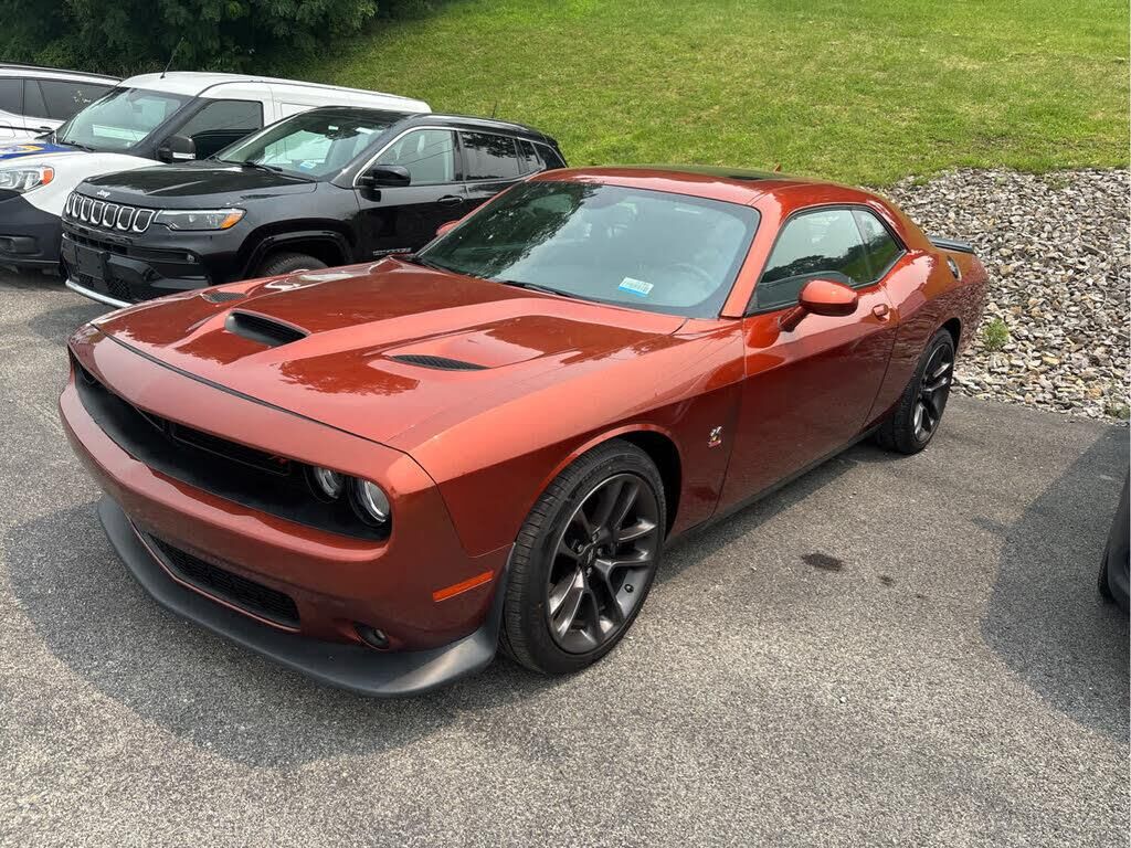 2021 Dodge Challenger R/T Scat Pack — photo 1 of 1