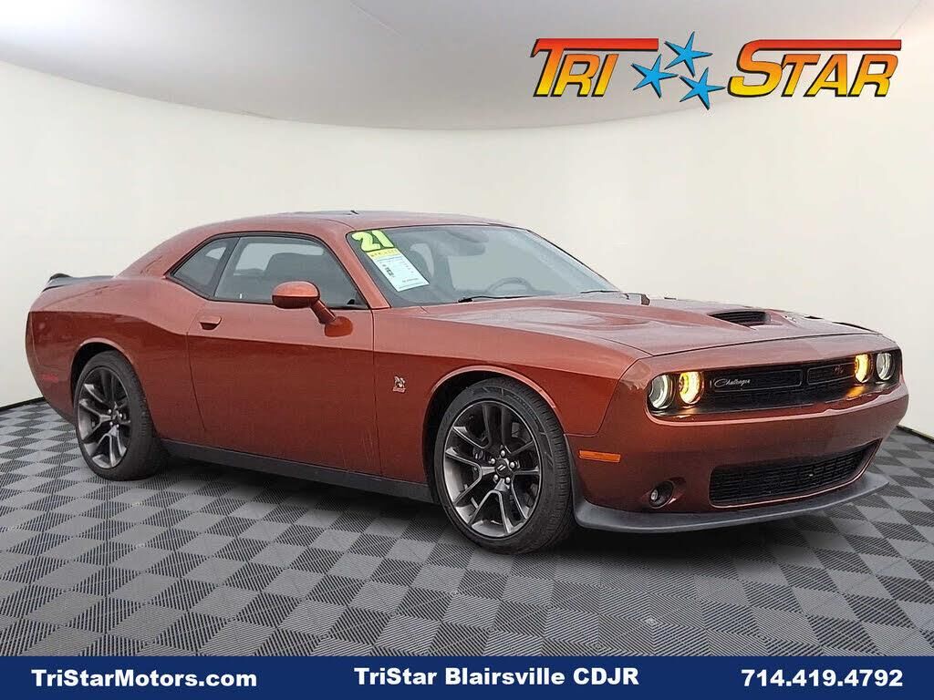 2021 Dodge Challenger R/T Scat Pack — photo 1 of 1