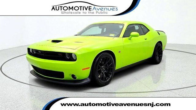 2019 Dodge Challenger R/T Scat Pack — photo 1 of 13