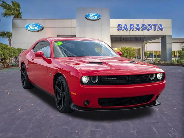2016 Dodge Challenger R/T Scat Pack