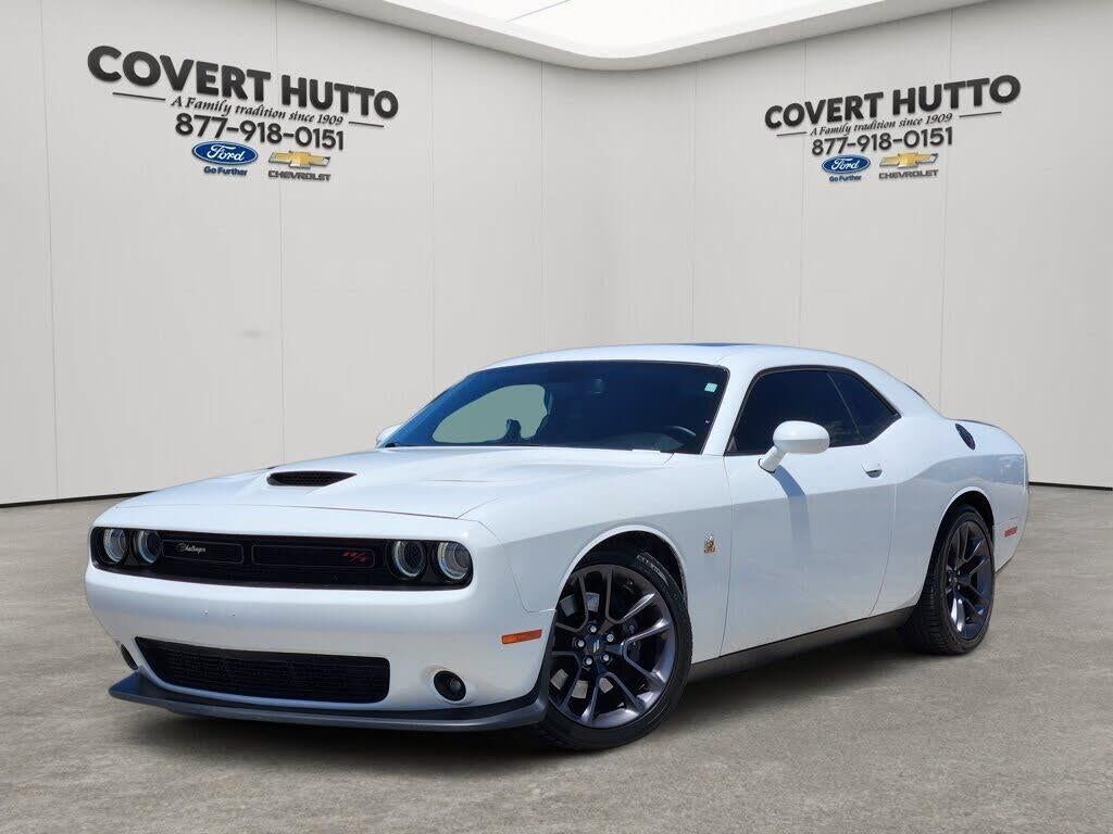 2023 Dodge Challenger R/T Scat Pack — photo 1 of 1