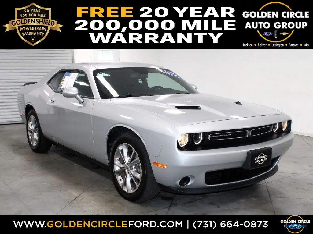 2023 Dodge Challenger SXT — photo 1 of 12