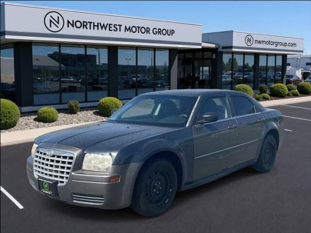 2008 Chrysler 300 LX — photo 1 of 13
