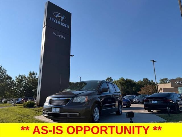 2012 Chrysler Town and Country Touring