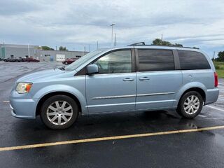 2013 Chrysler Town and Country Touring