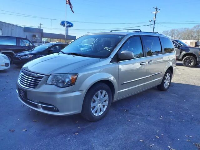 2015 Chrysler Town and Country Touring