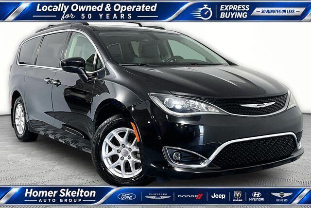 2017 Chrysler Pacifica Touring Plus
