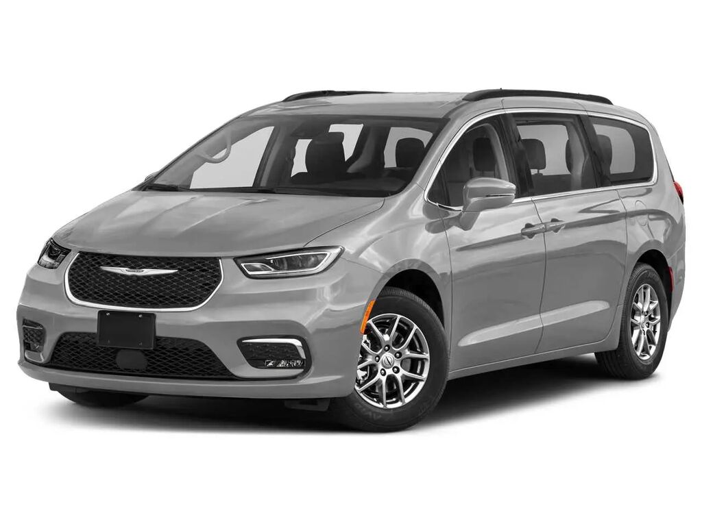 2021 Chrysler Pacifica Touring L — photo 1 of 11