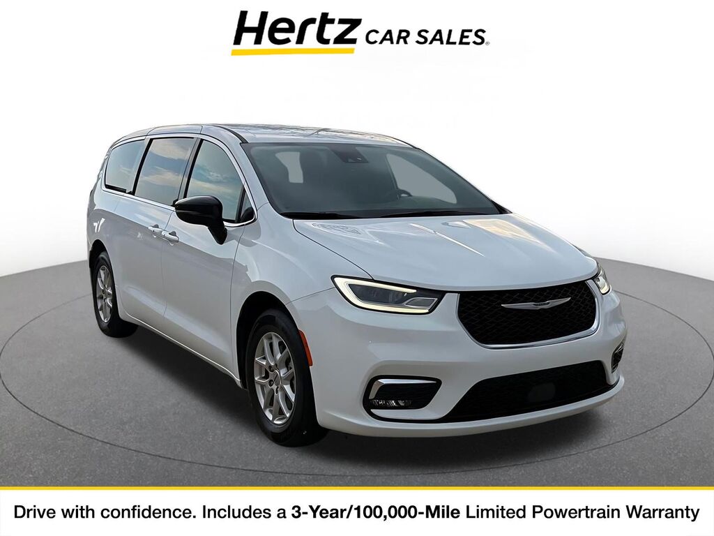 2025 Chrysler Pacifica Select — photo 1 of 1