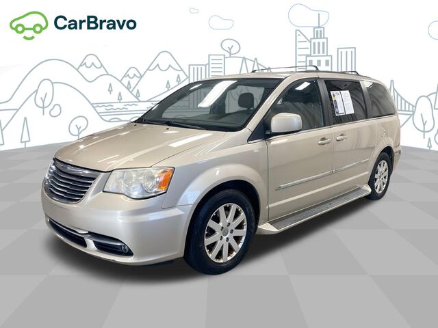 2013 Chrysler Town & Country Touring