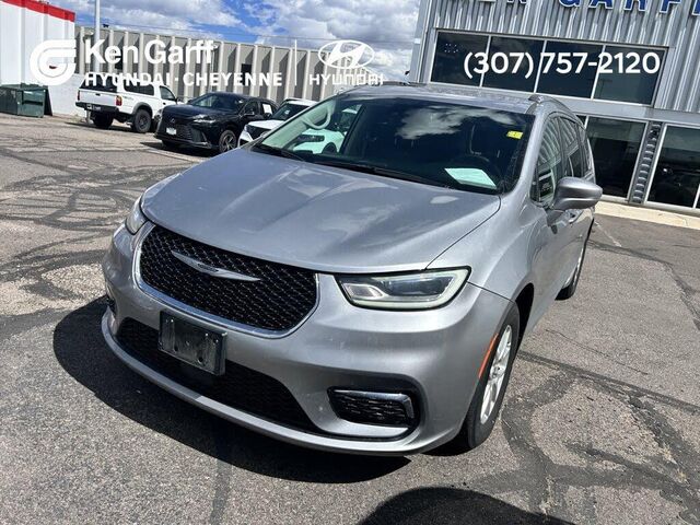 2021 Chrysler Pacifica Touring L