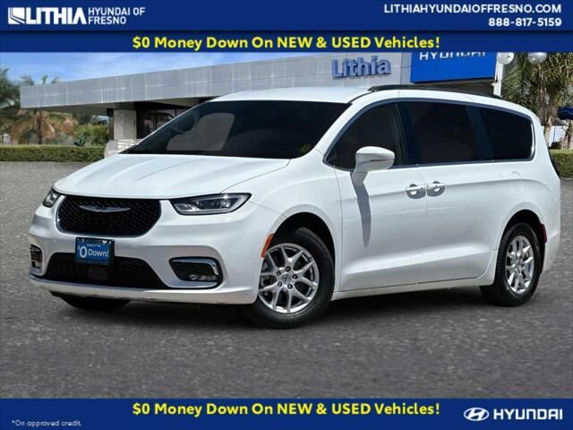 2022 Chrysler Pacifica Touring L