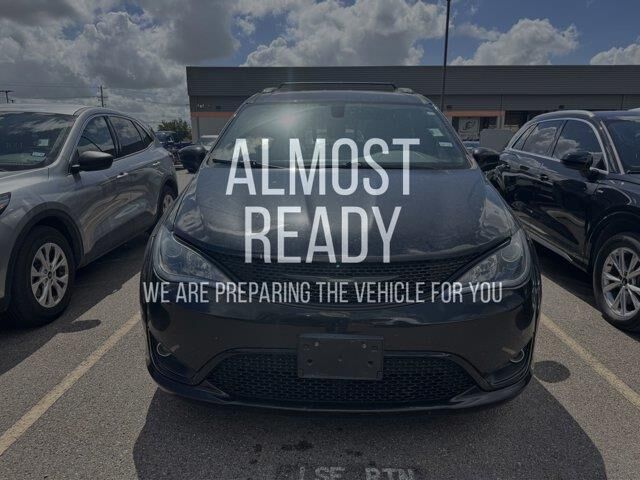 2019 Chrysler Pacifica Touring L
