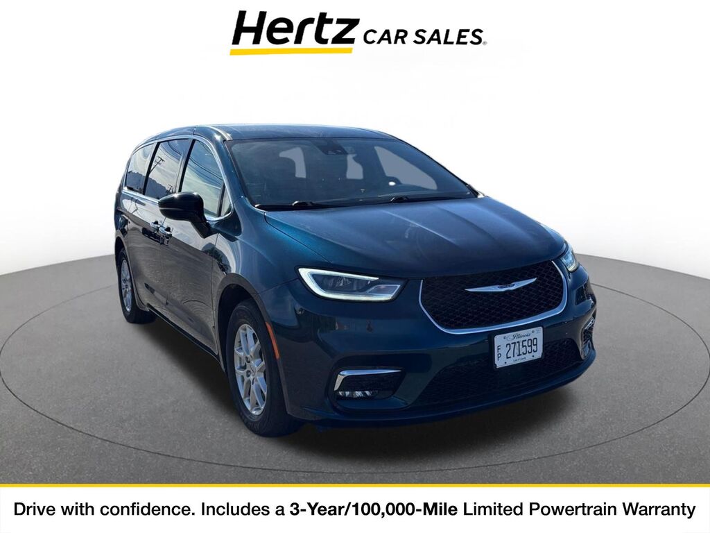 2025 Chrysler Pacifica Select — photo 1 of 1