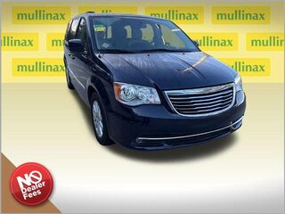 2016 Chrysler Town and Country Touring