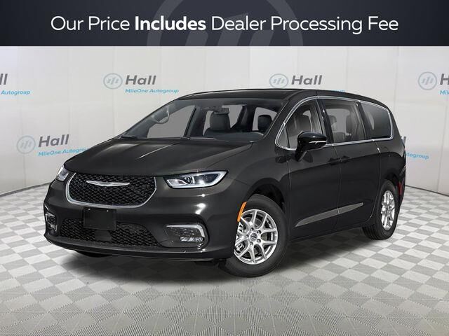 2026 Chrysler Pacifica Select — photo 1 of 13