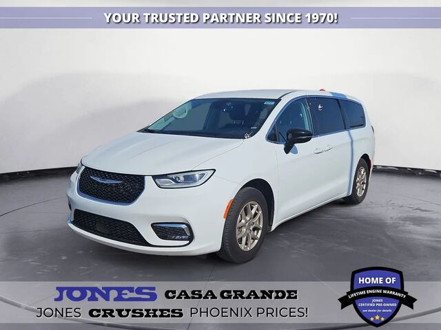2024 Chrysler Pacifica Touring L