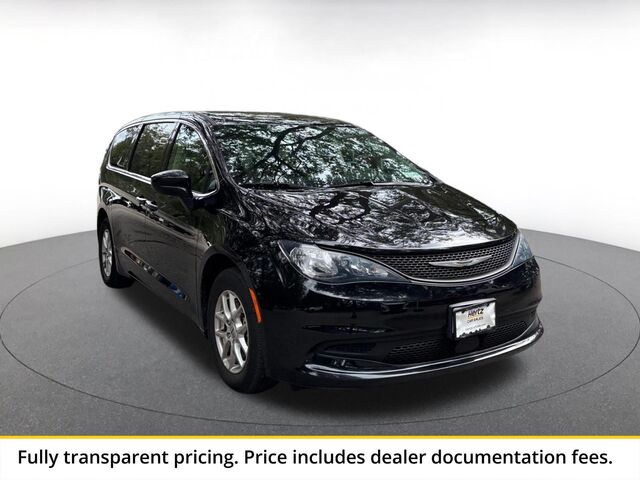 2024 Chrysler Voyager LX